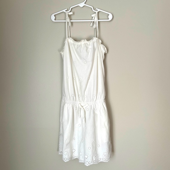 GAP Eyelet White Romper - Picture 3 of 6